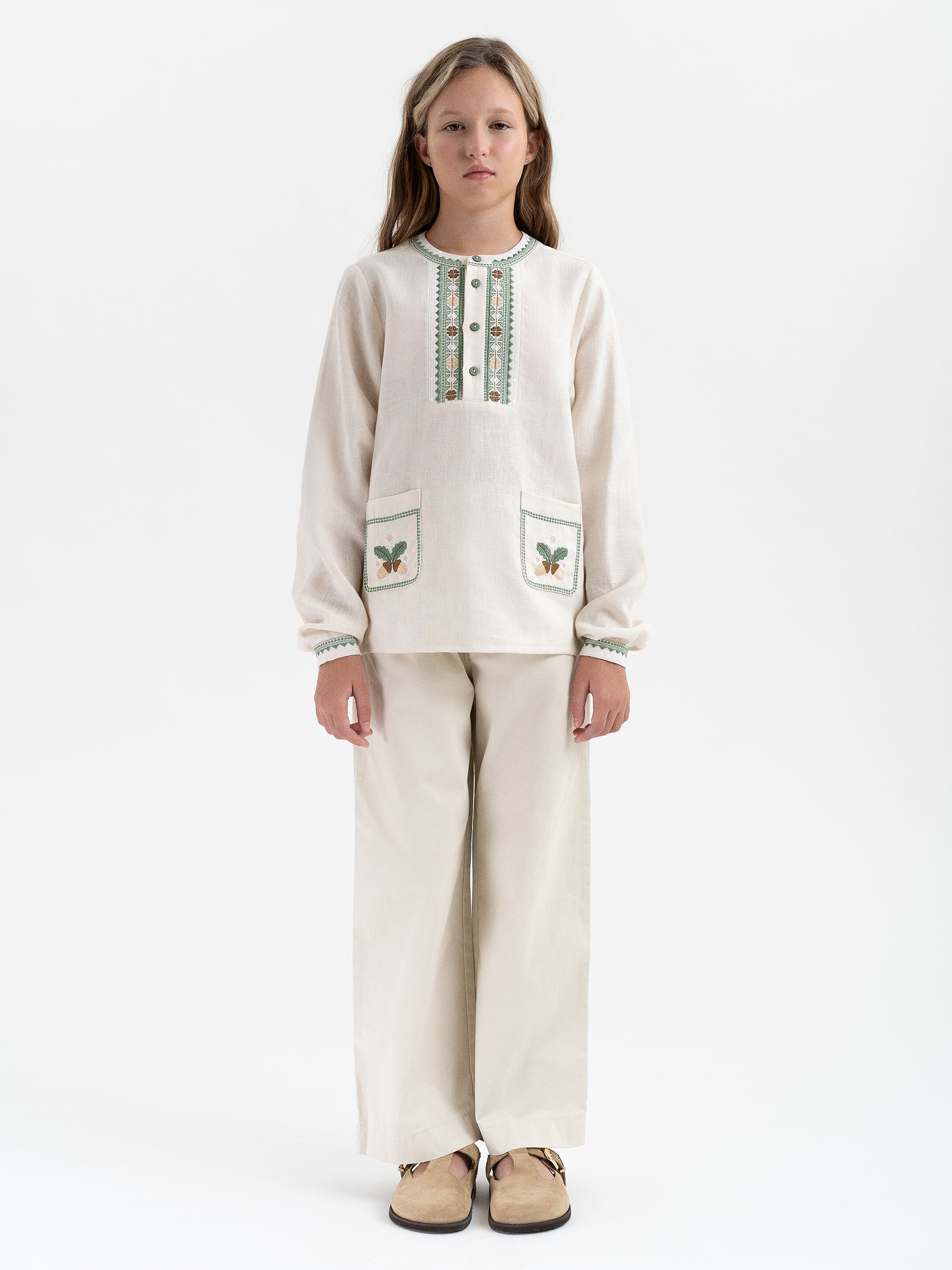 Children's embroidered shirt "Tsvirkun" photo