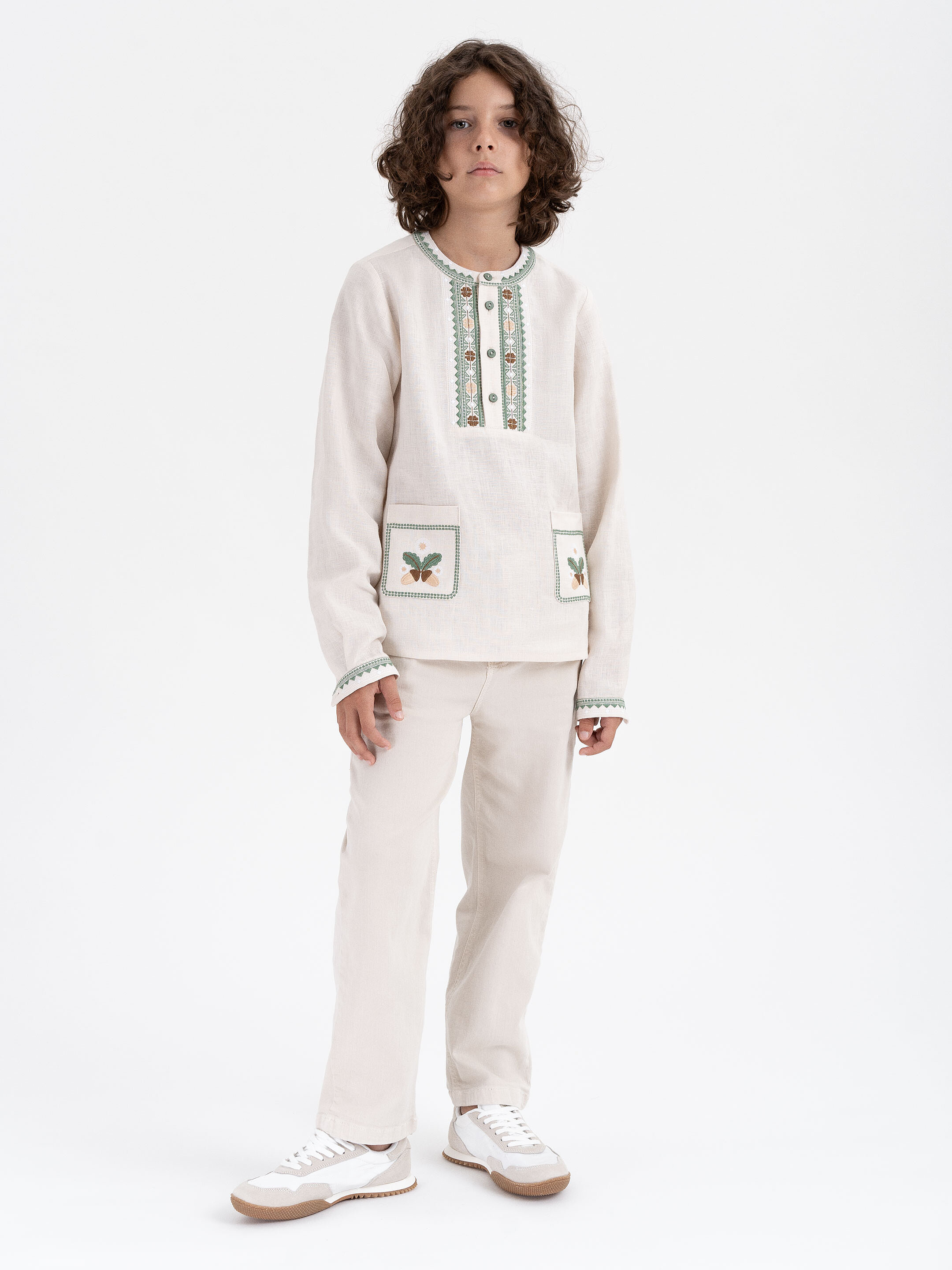Children's embroidered shirt "Tsvirkun" in Ukraine