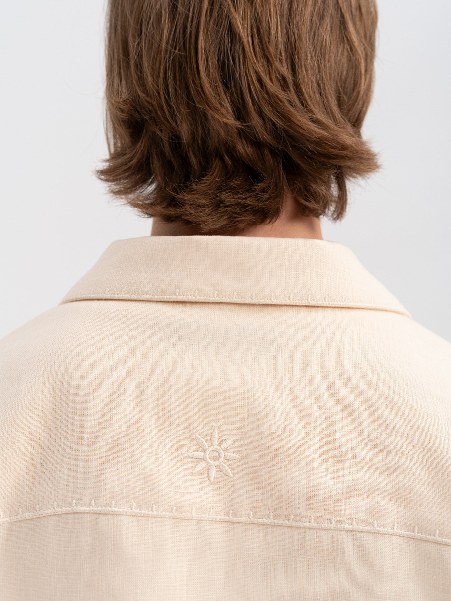 Cream-colored shirt with matching embroidery "Burkun" [0]