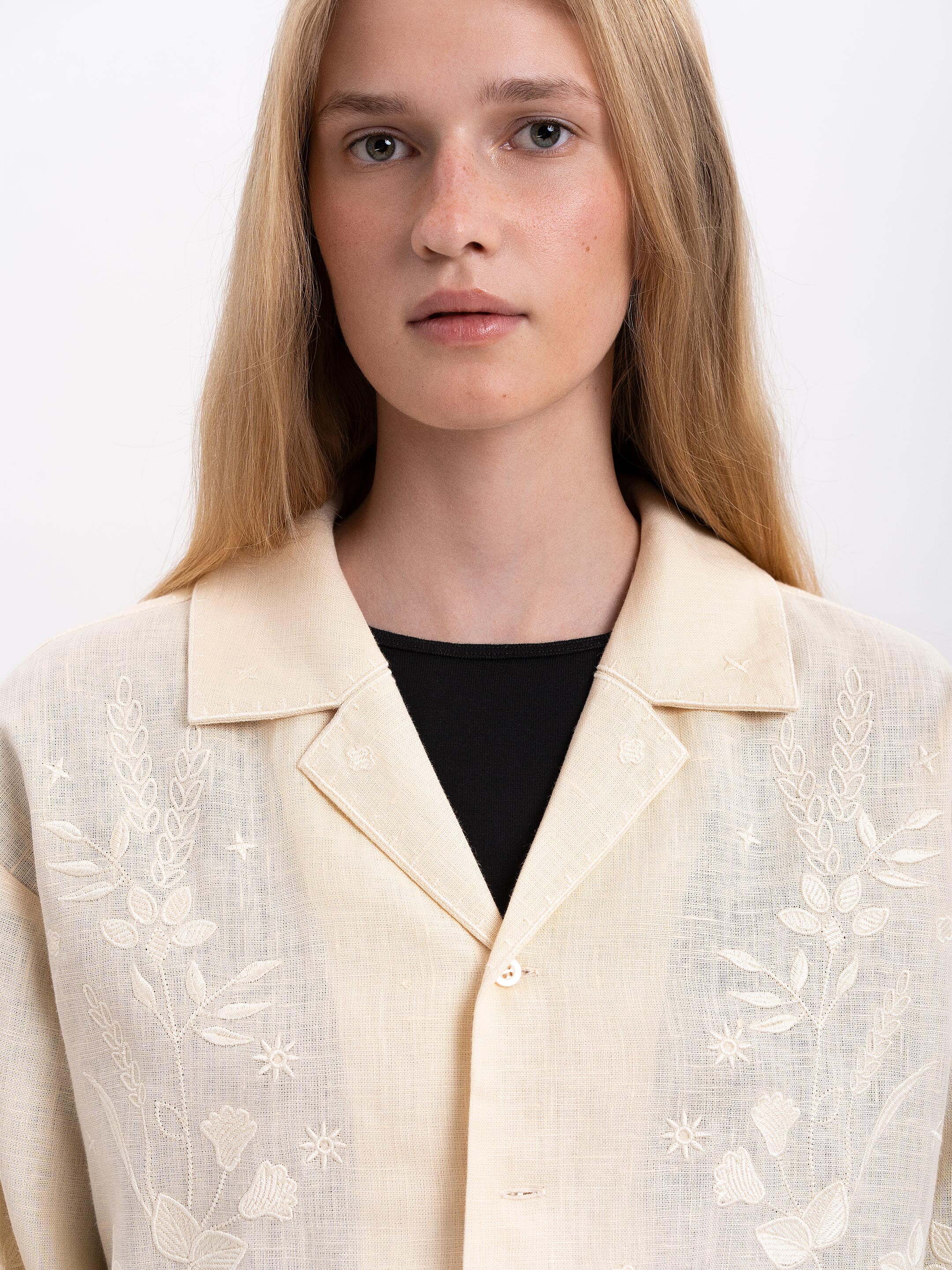 Cream-colored shirt with matching embroidery "Burkun" photo