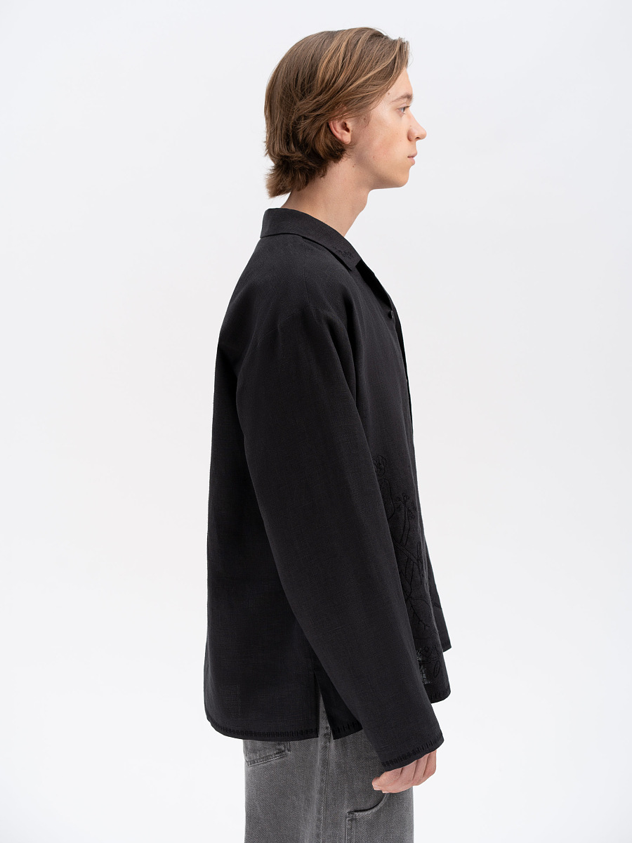 Black shirt with matching embroidery "Hlid" [0]