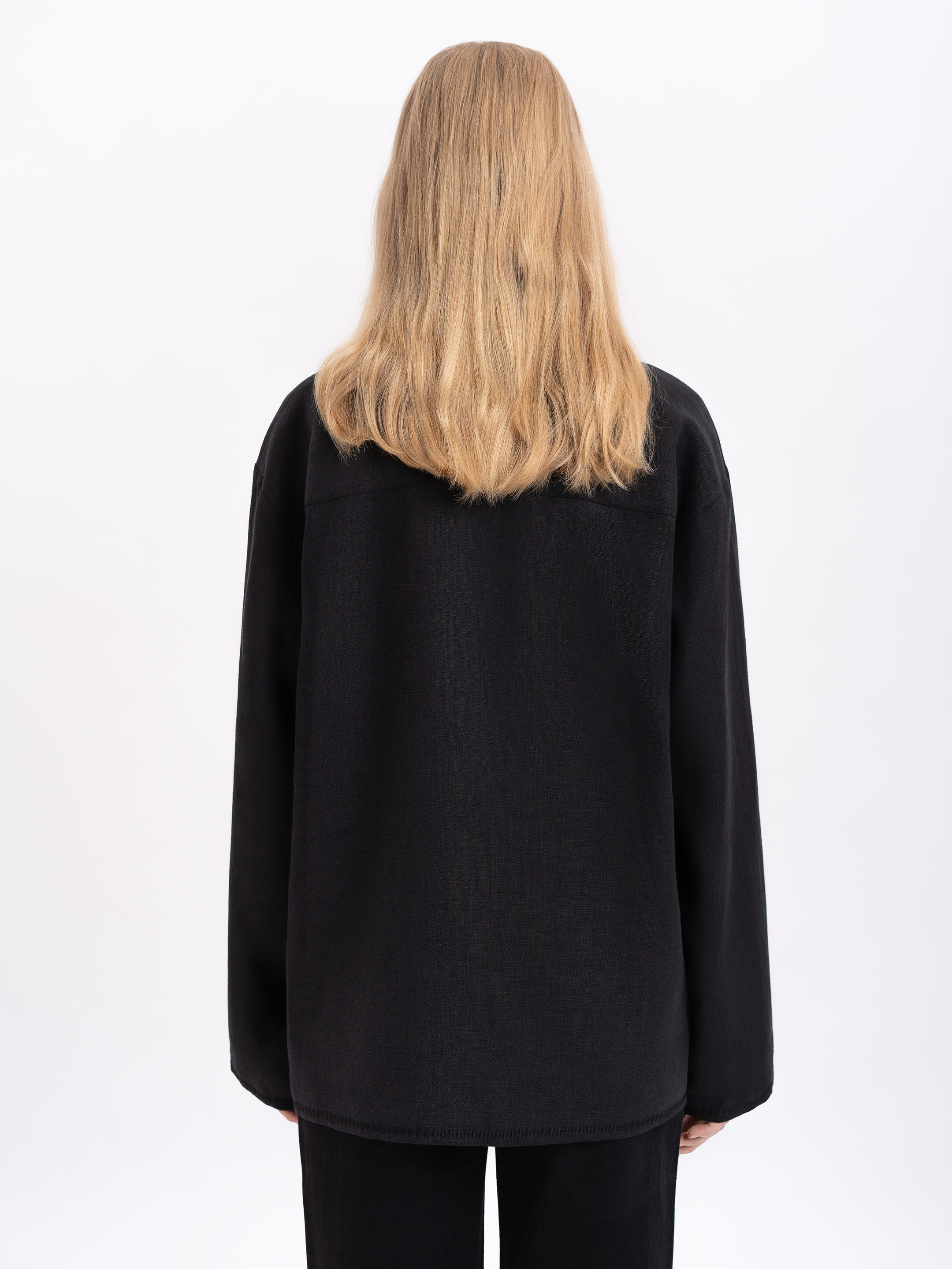 Black shirt with matching embroidery "Hlid" choose