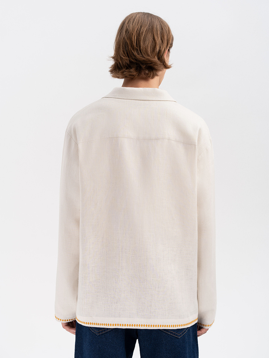 Light shirt with colored embroidery "Hlid" [0]
