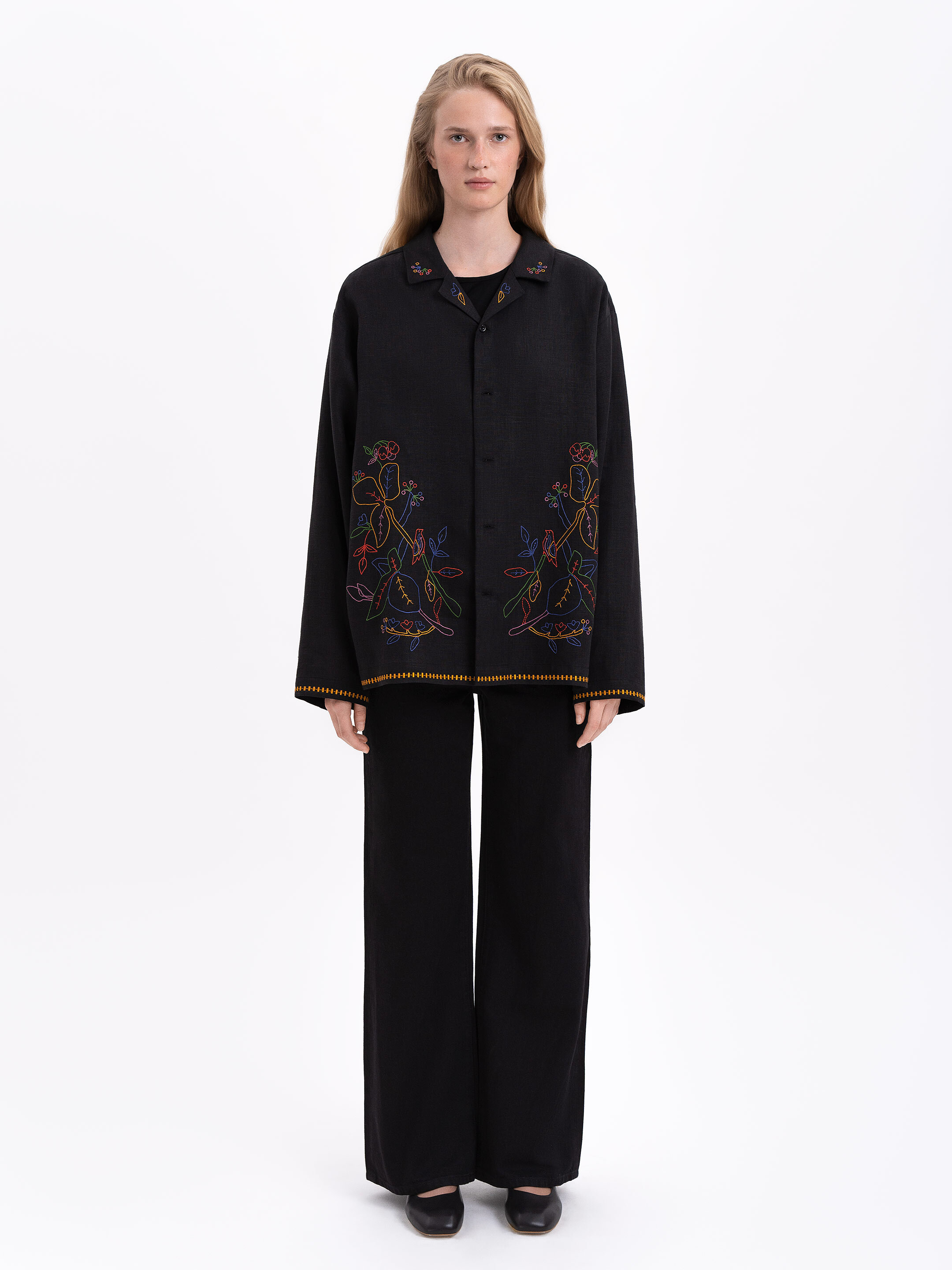 Dark shirt with colored embroidery "Hlid" ціна