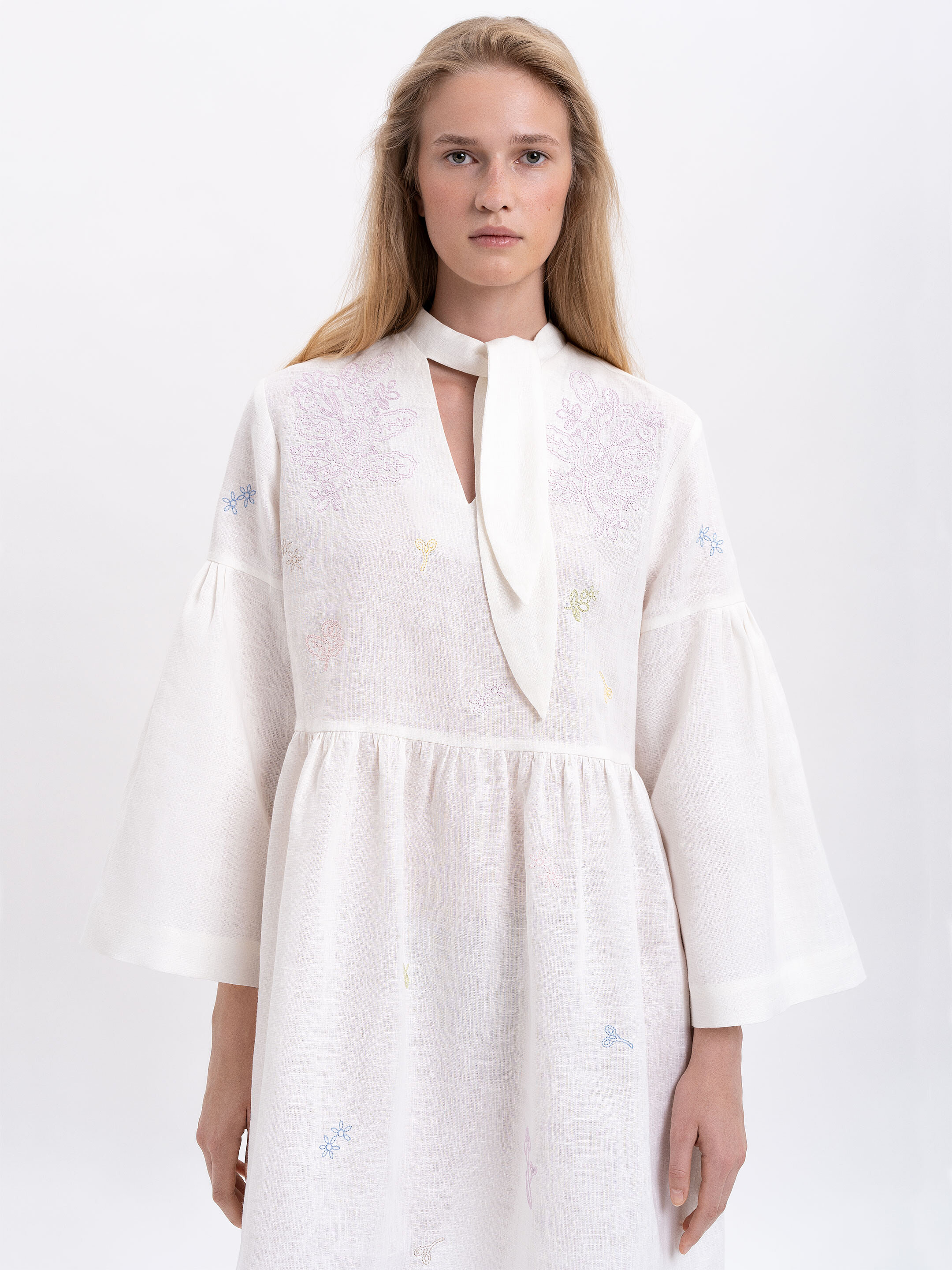 Embroidered dress with ribbon collar "Irys" photo