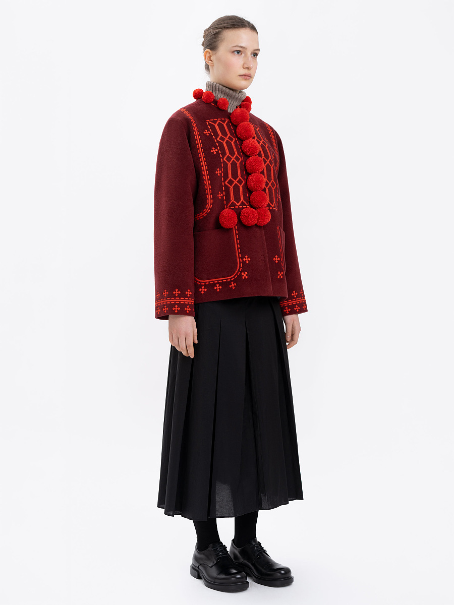 The "Bokohrii" serdak in red [0]