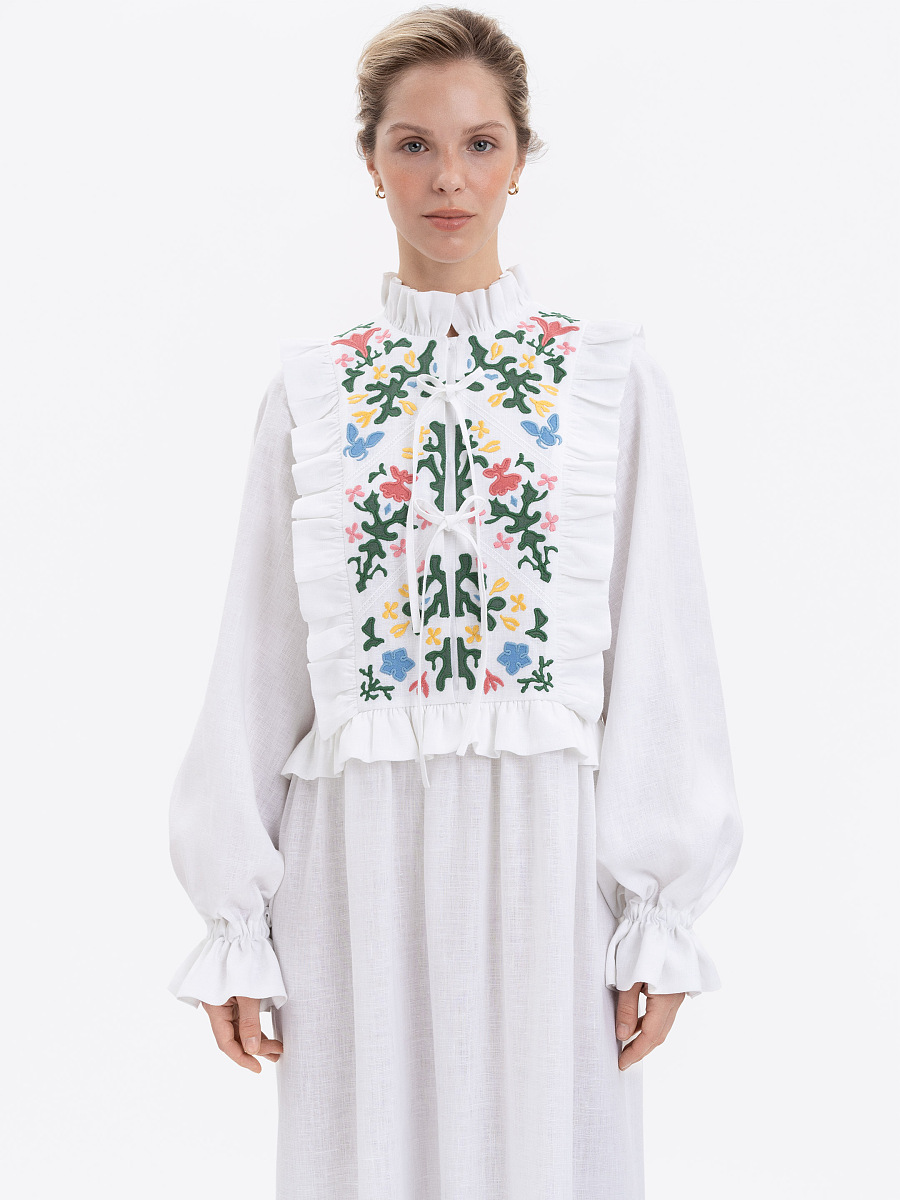 Long white dress "Lastivka" [0]