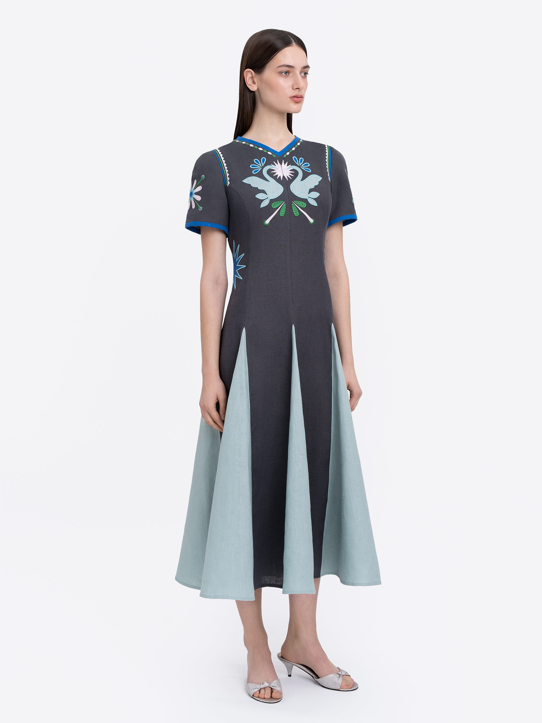 Linen short‑sleeve dress  “Lebidka” Buy