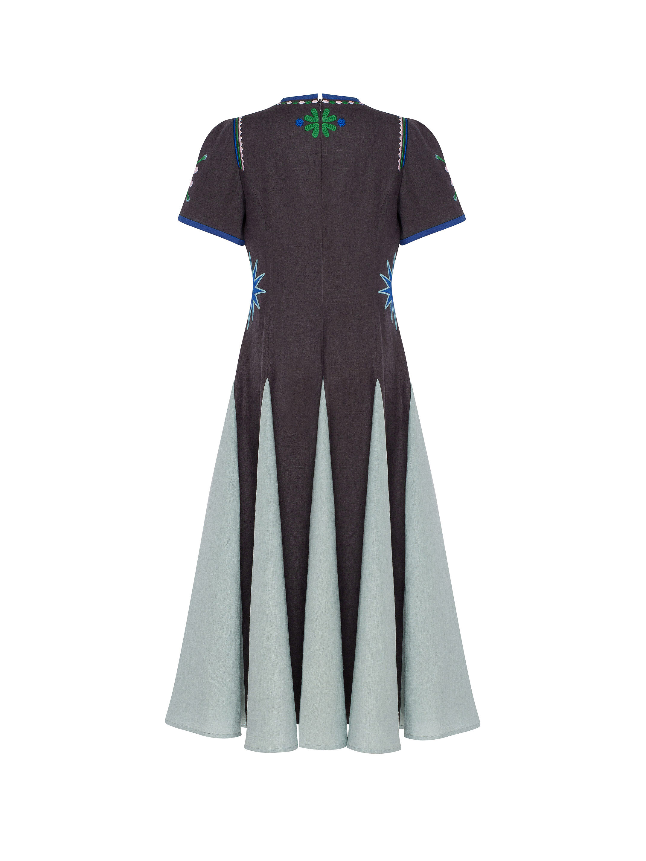 Linen short‑sleeve dress  “Lebidka” fitting