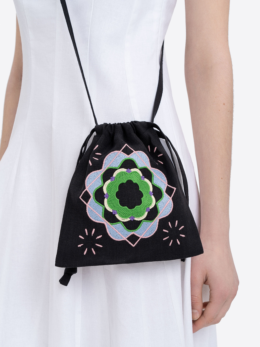 Dark drawstring bag “Peliustka” [0]
