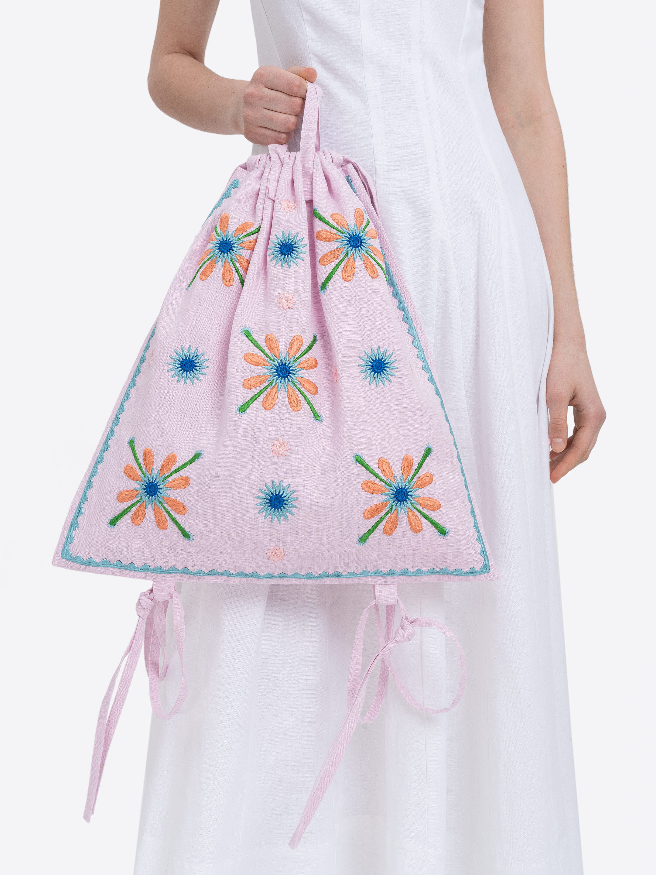 Light‑pink embroidered pouch “Blyshchyk” in Ukraine