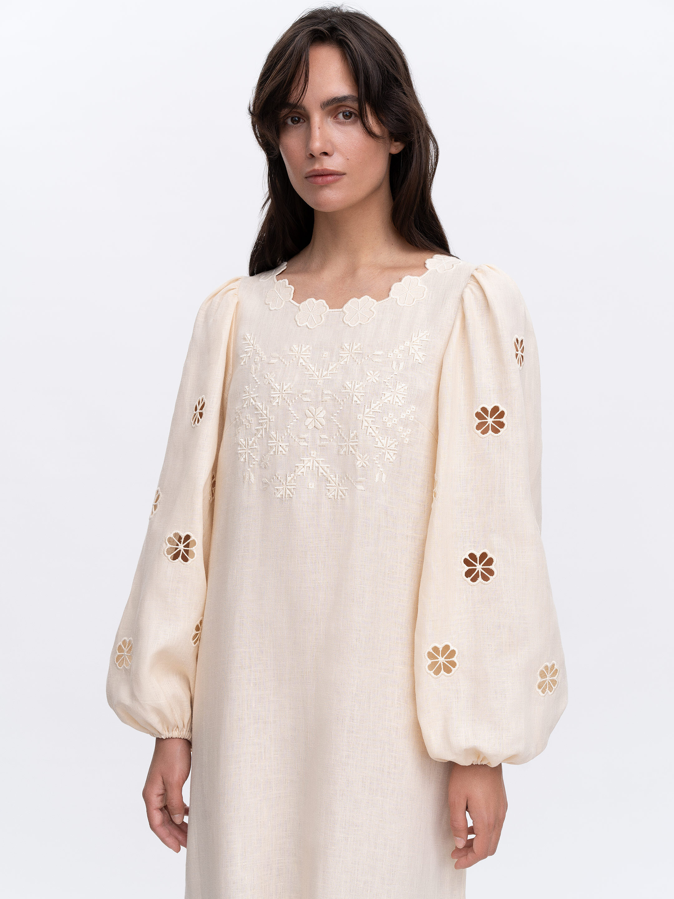 Embroidered dress "Yasmyn" in Ukraine