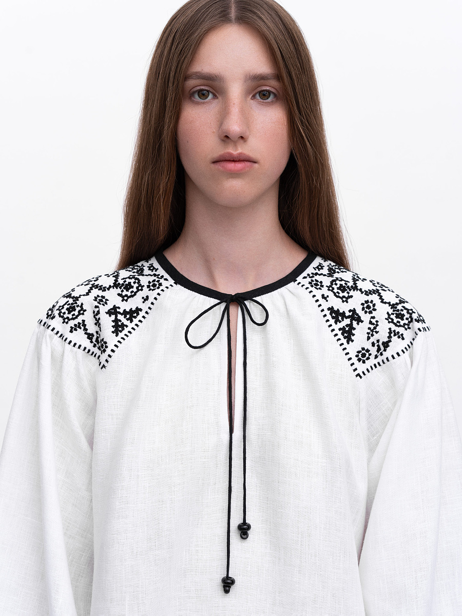 Embroidered shirt "Izola" white [0]