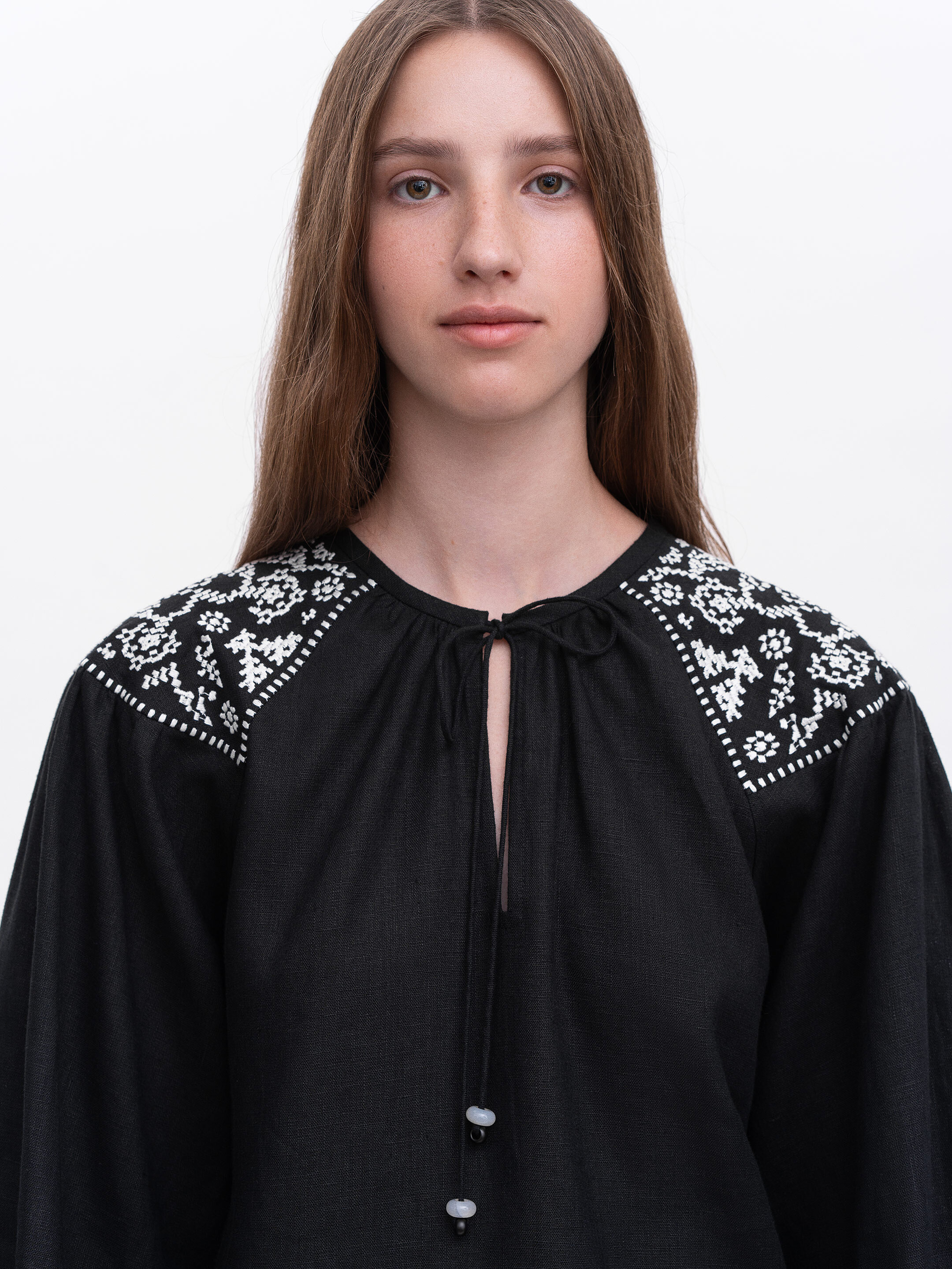 Embroidered shirt "Izola" black ціна