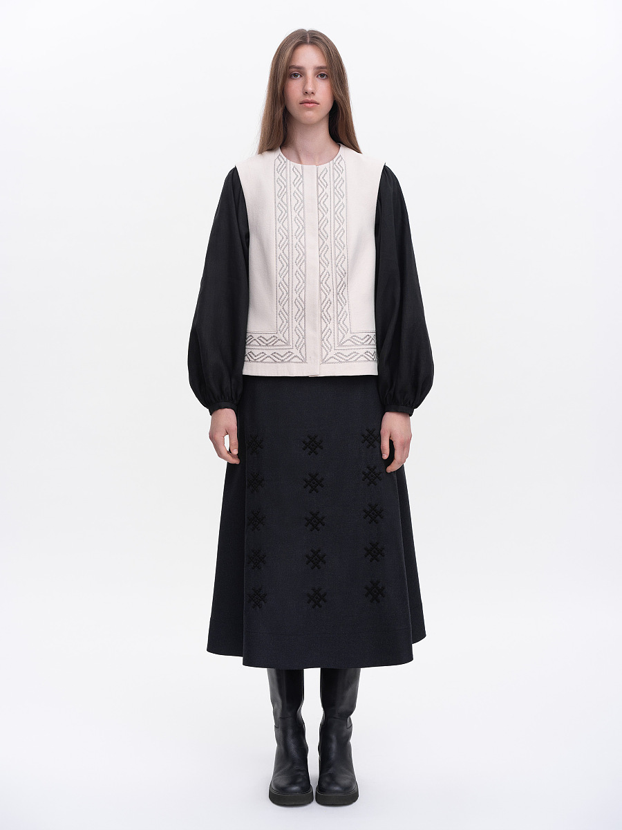 Embroidered vest "Haina" [0]