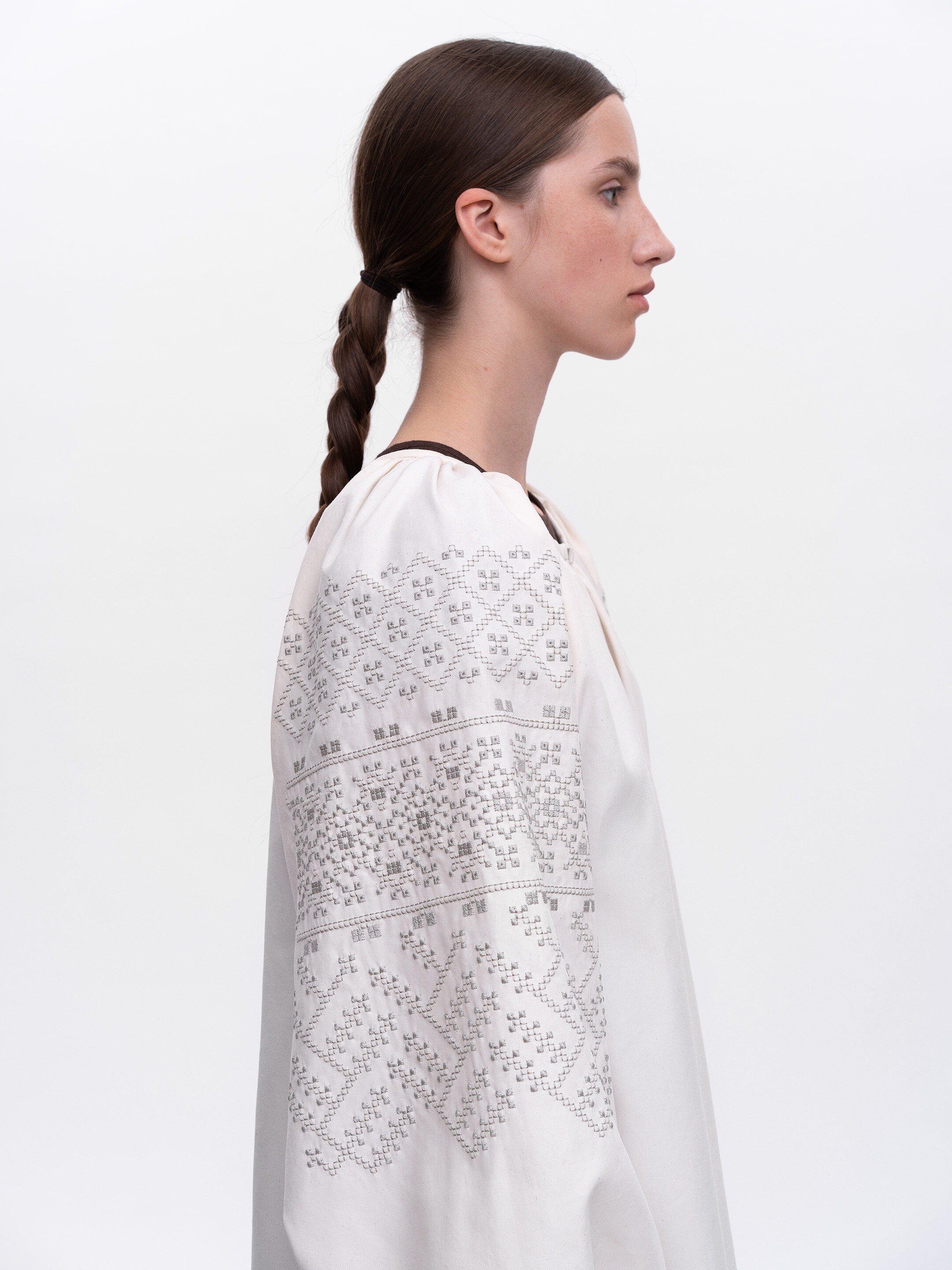 Milk embroidered dress "Velina" choose