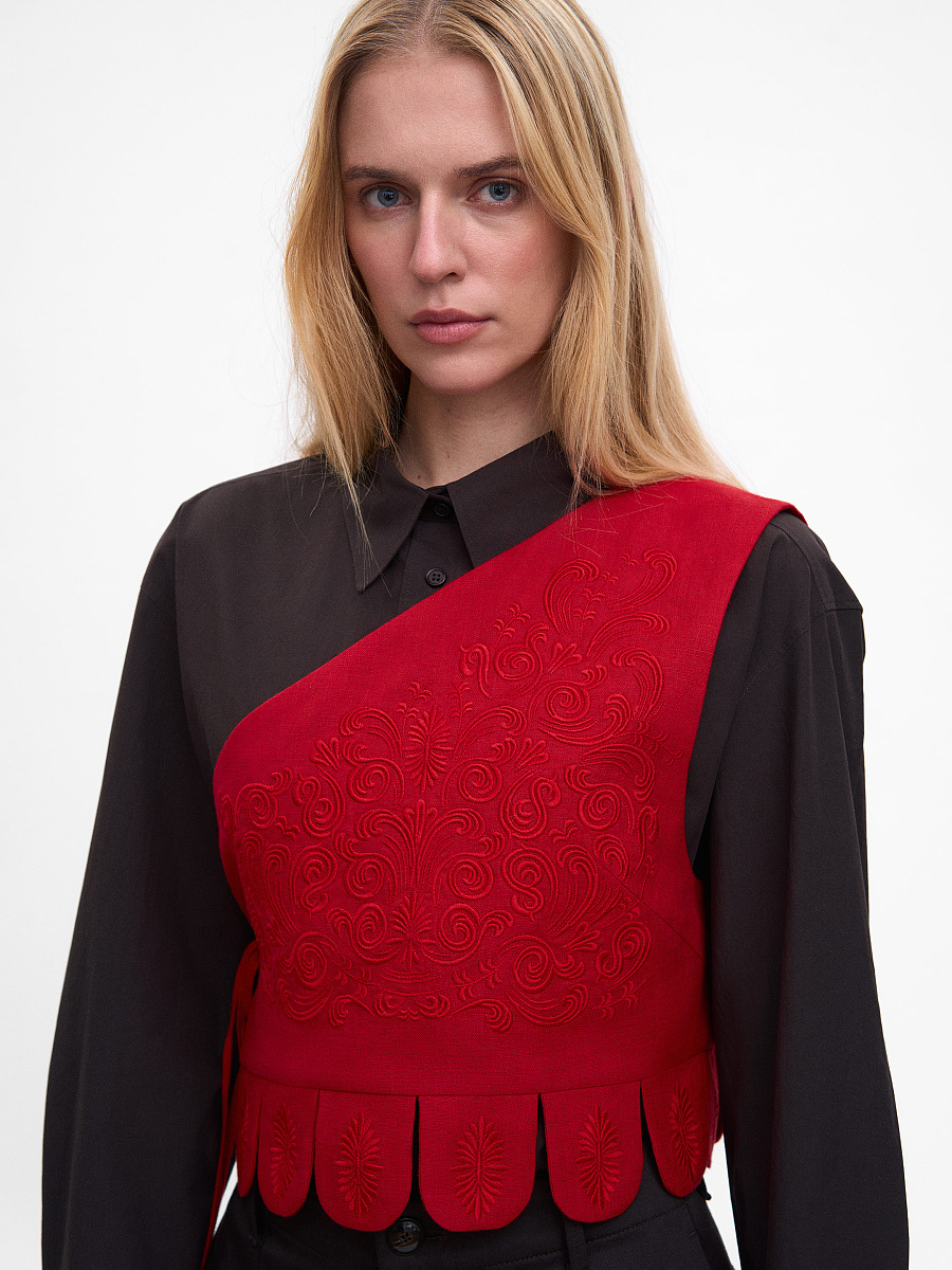 Asymmetric vest with red embroidery in tone "Shining" [0]
