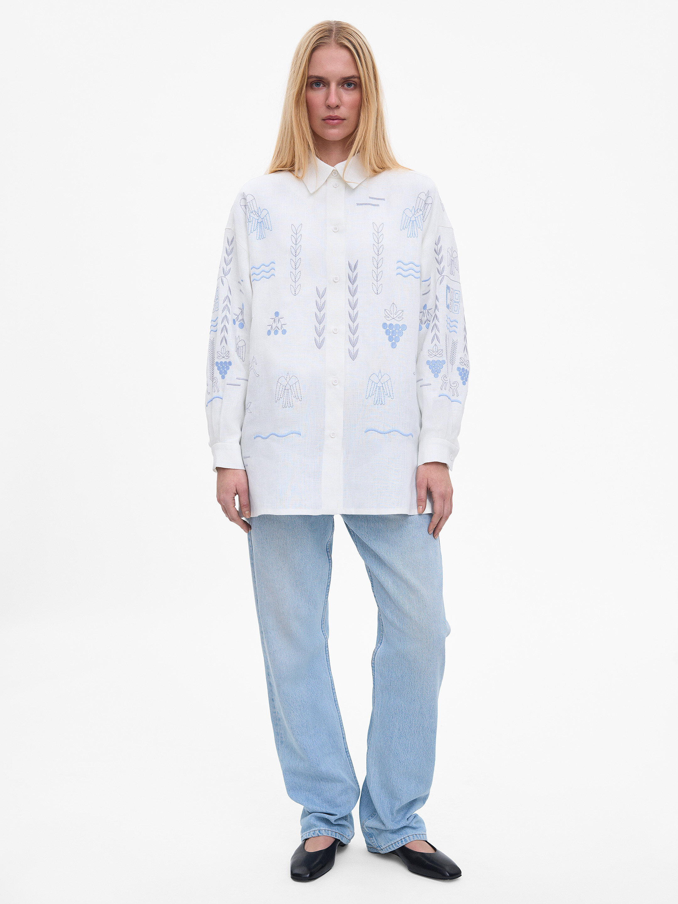 White women's shirt SLOVO WHITE photo