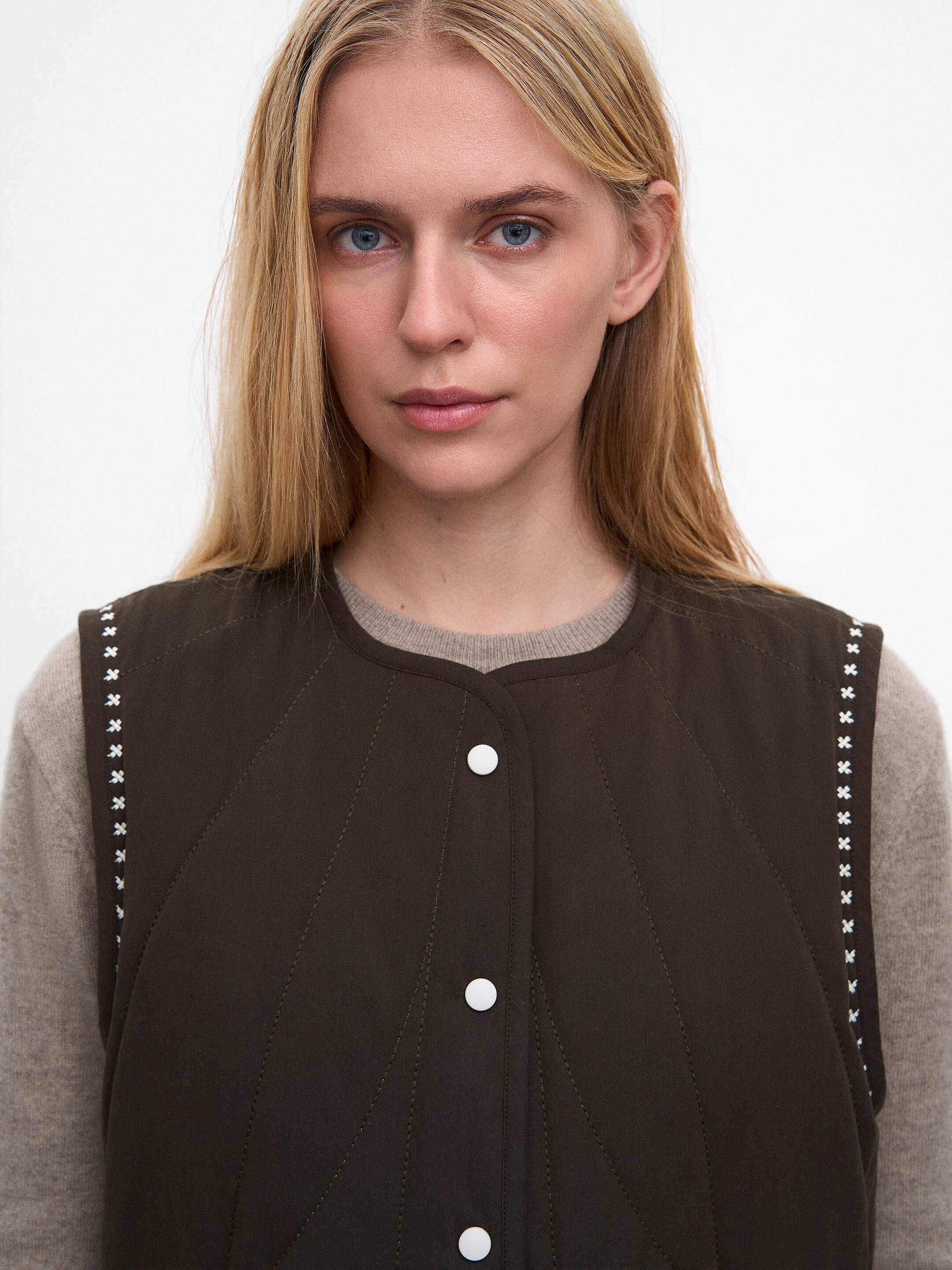 Dark-brown vest “Kryltse” ціна