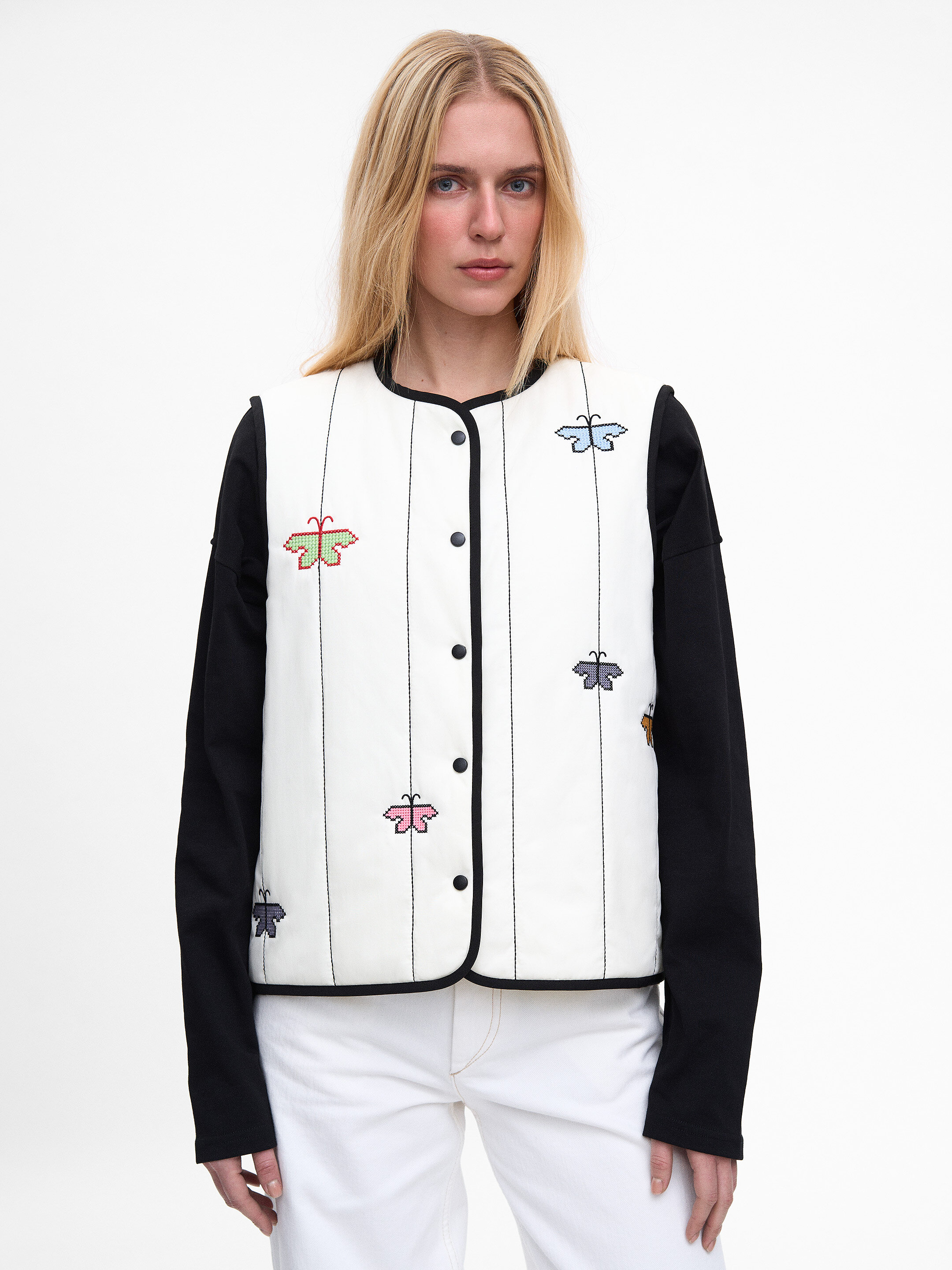 Milky-white vest “Siayvytsia” Buy