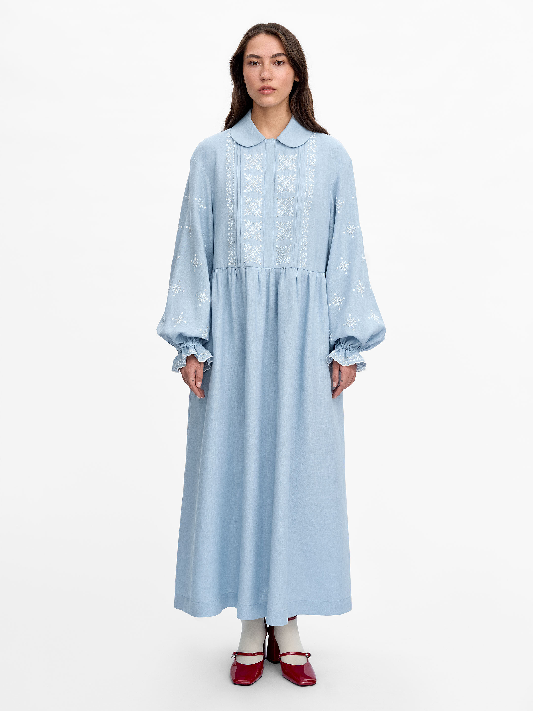 Embroidered dress "Polyarna" Buy