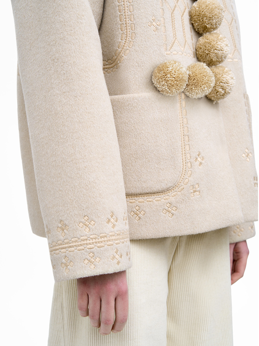 The "Bokohrii" serdak in ivory [0]