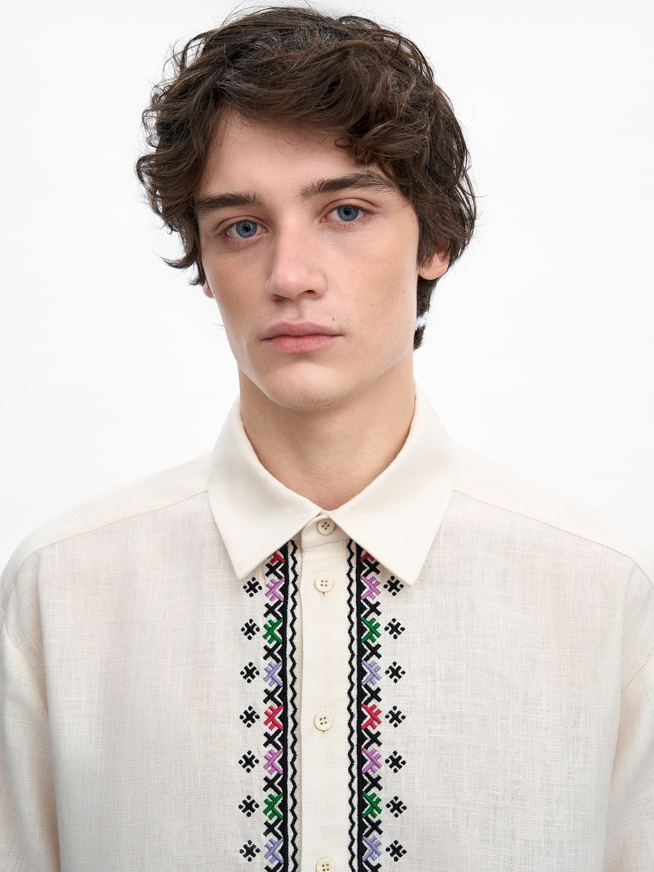 Mandrivnyk light shirt cheap