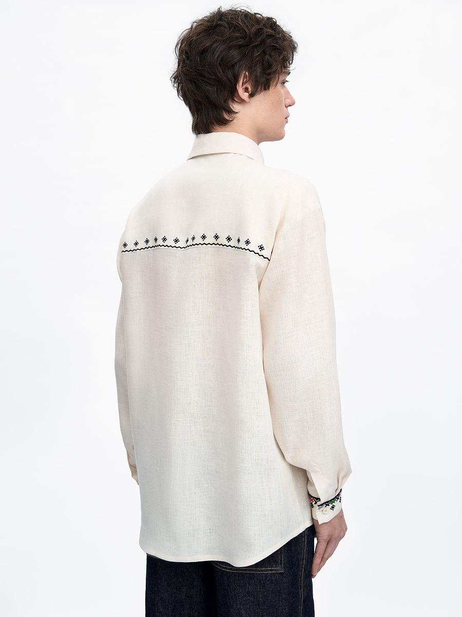 Mandrivnyk light shirt [0]