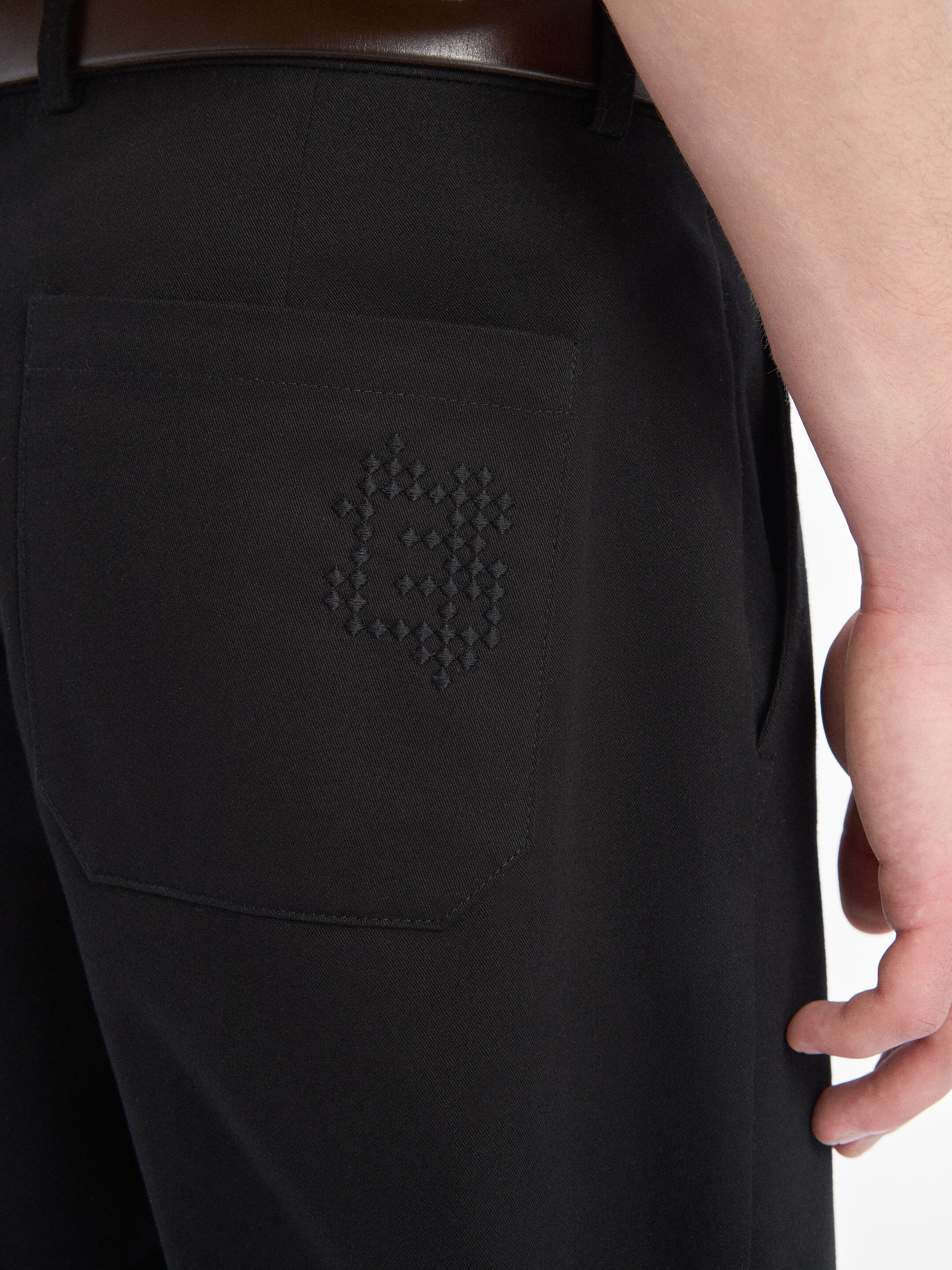 “Tys” black pants photo
