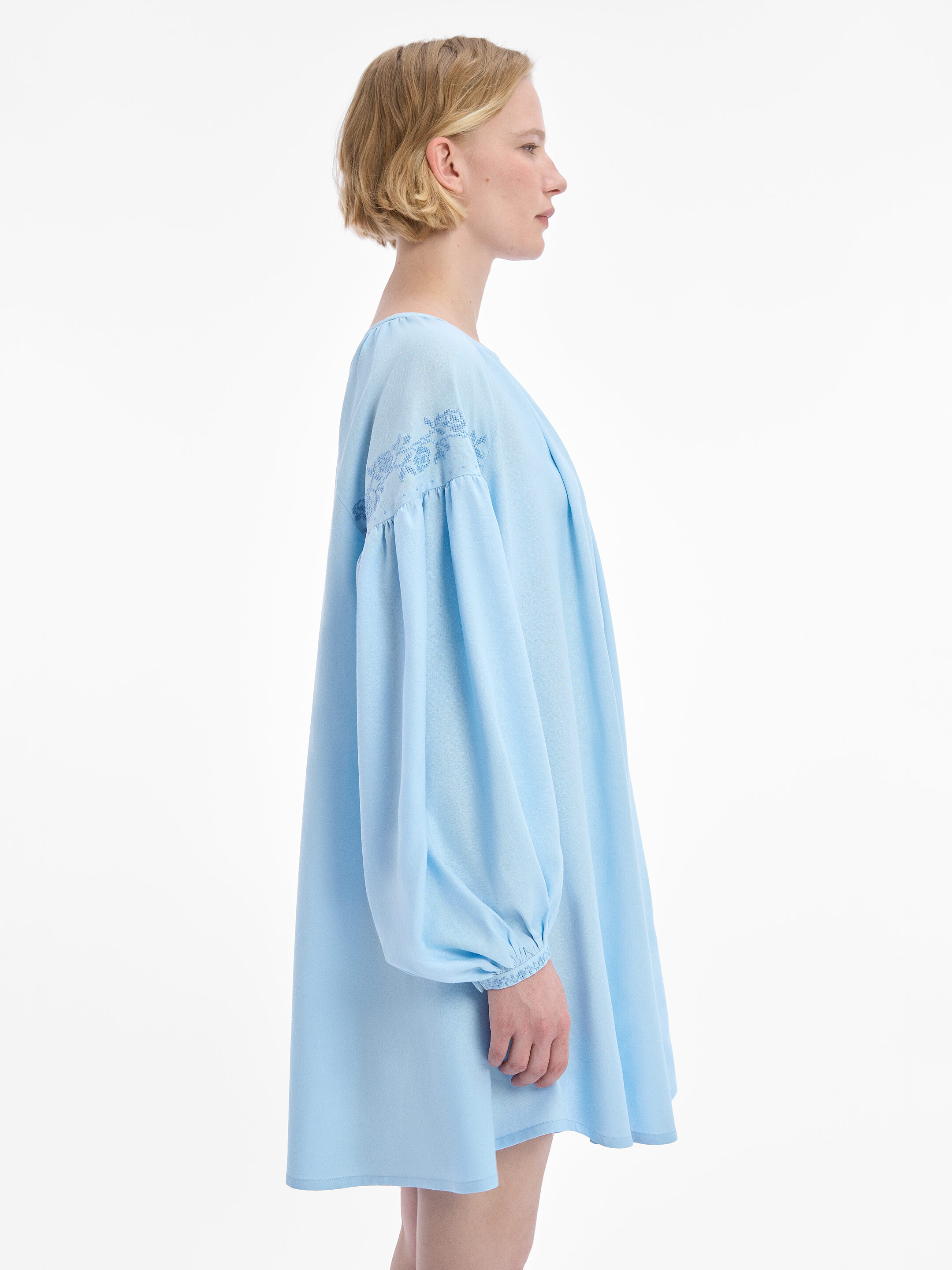 “Shelest” Dress photo