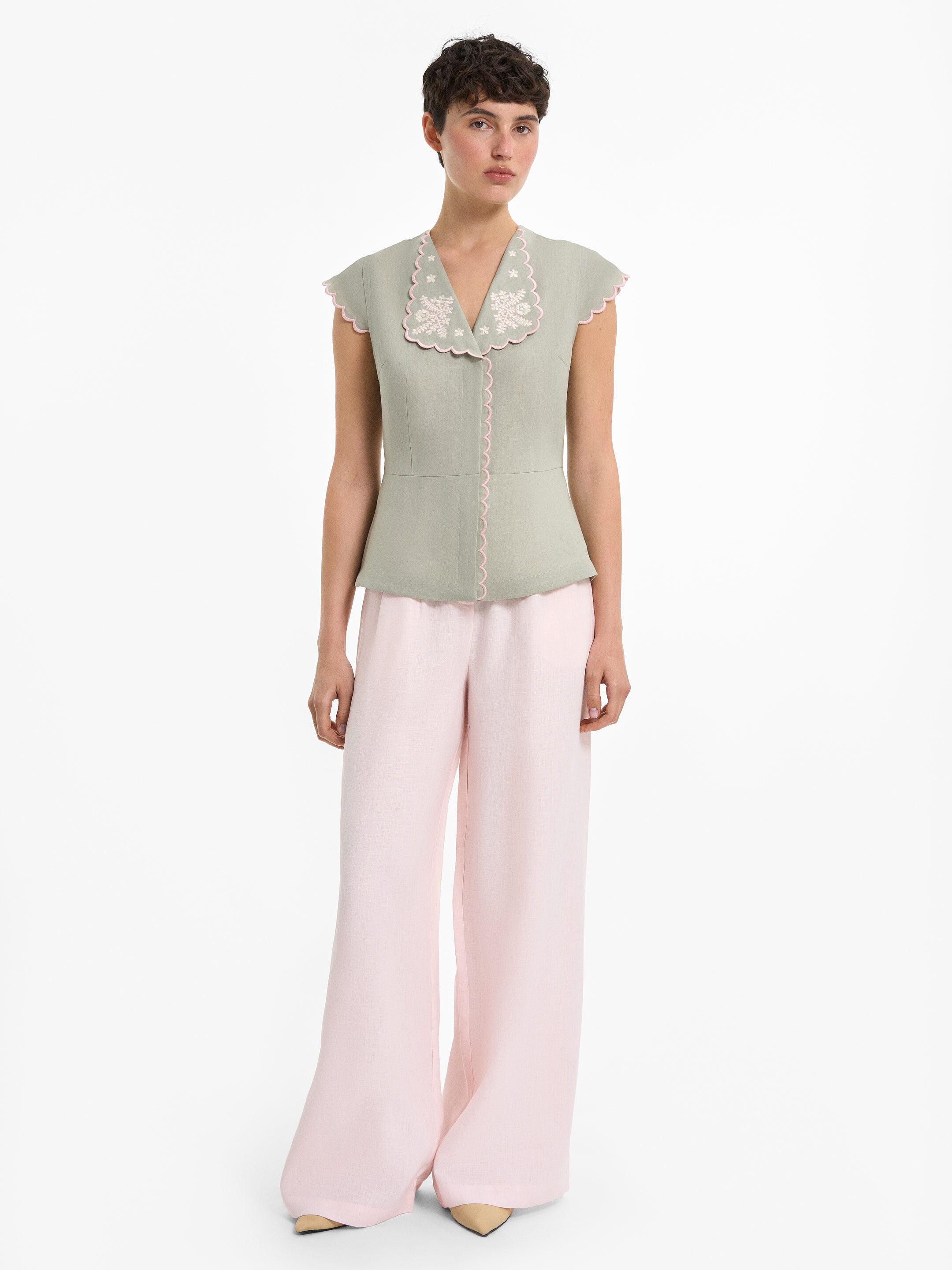 “Yasnytsia” Light Green Top choose