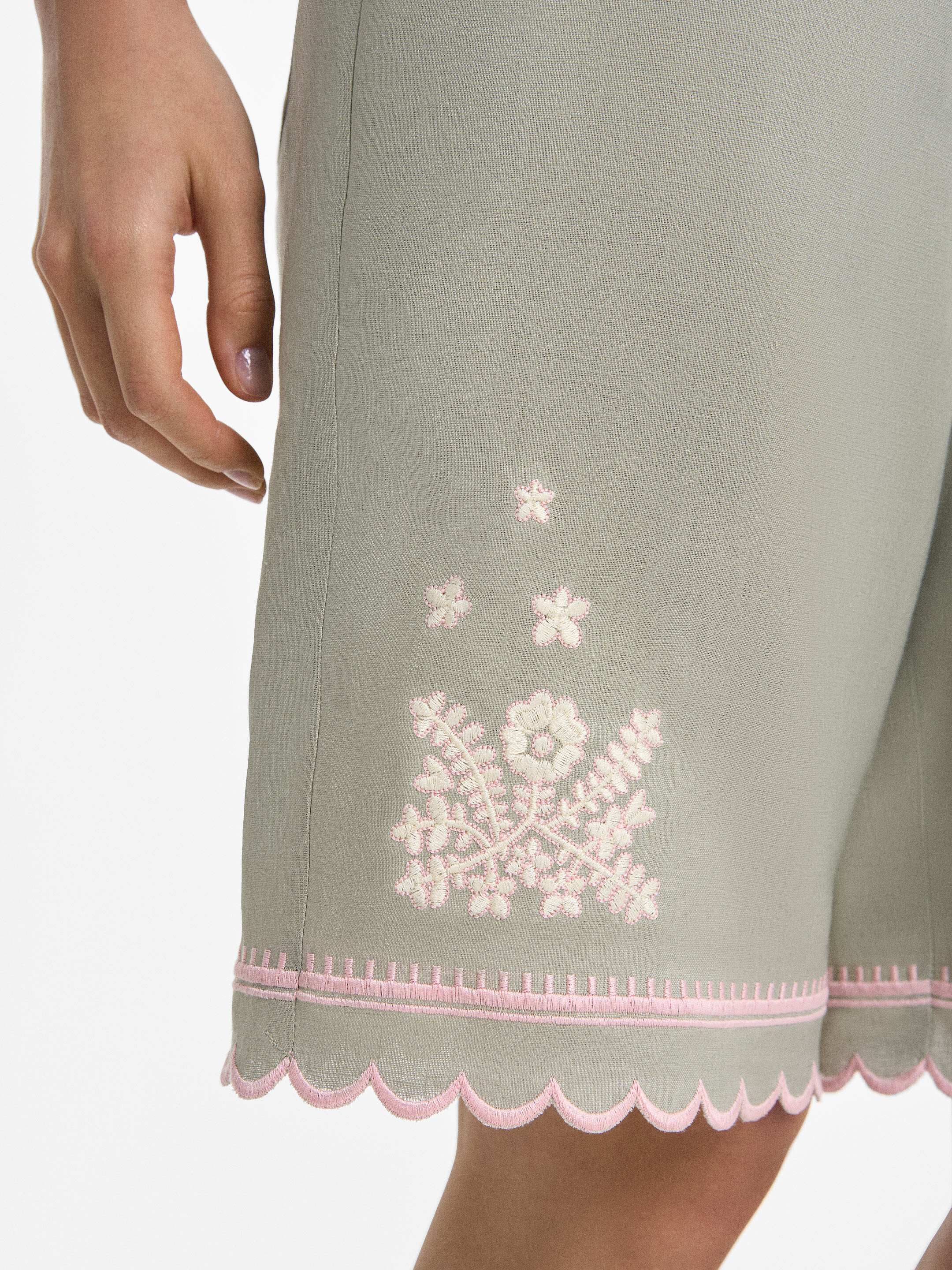 “Tala” Light Green Shorts ціна
