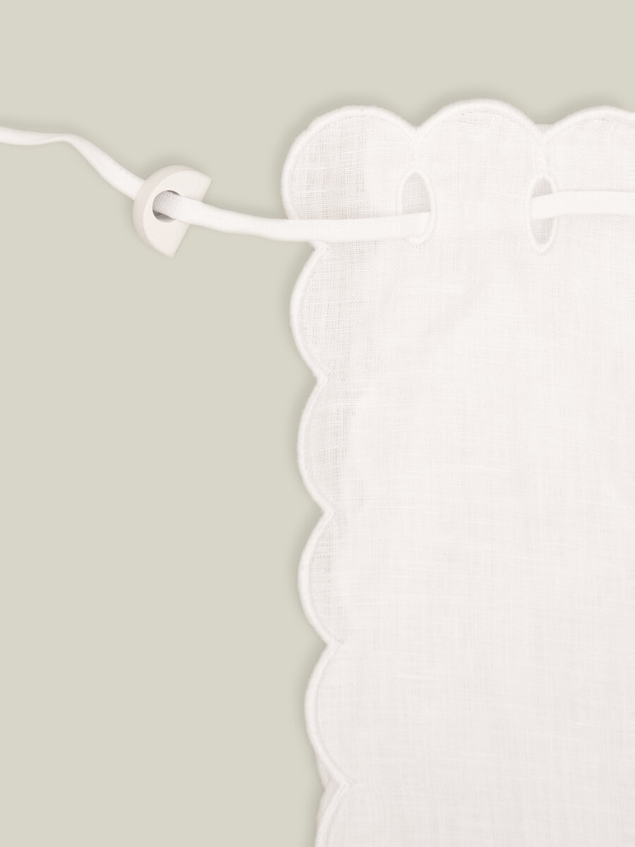 "Leskit" Multi-Way Curtain & Apron [0]