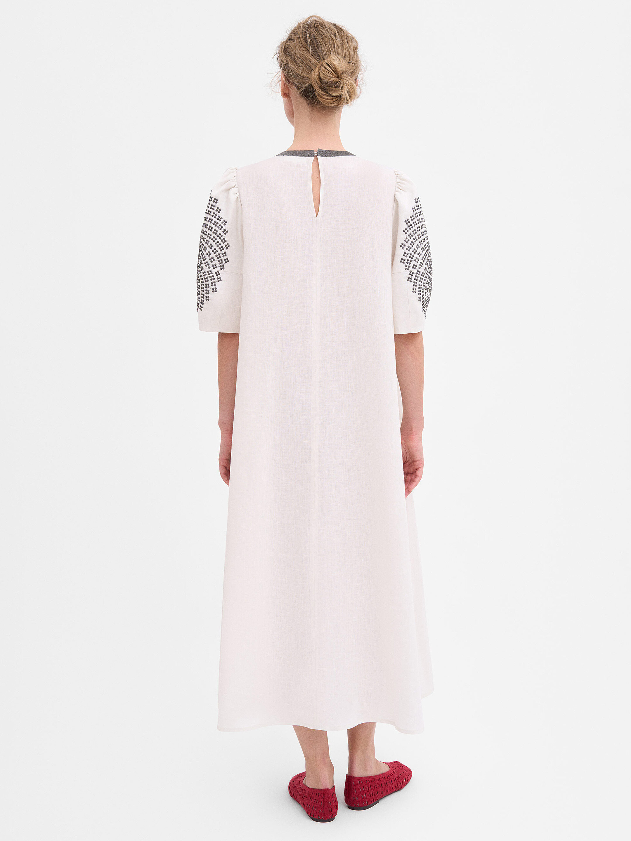 Off-White "Sontsetsvit" Dress sizes