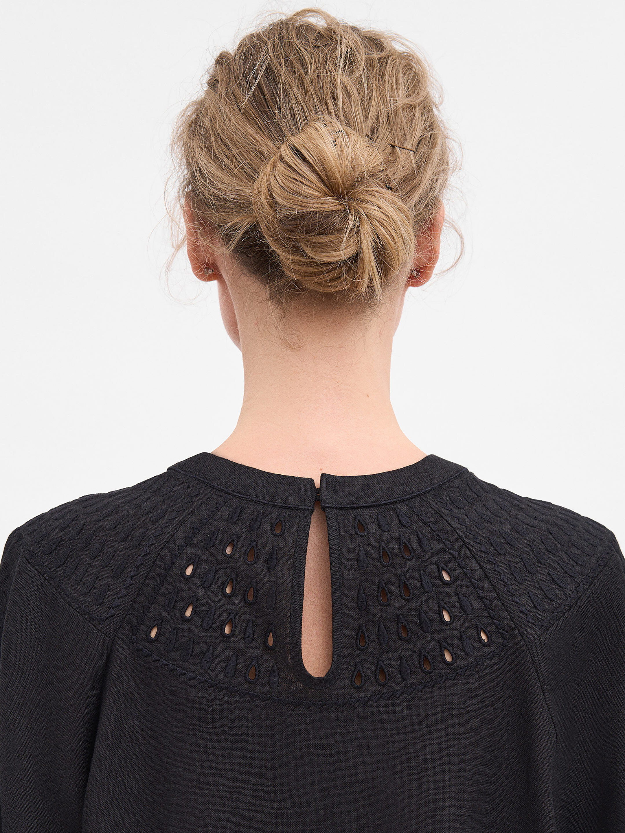 Black Linen "Oserdya" Shirt ціна