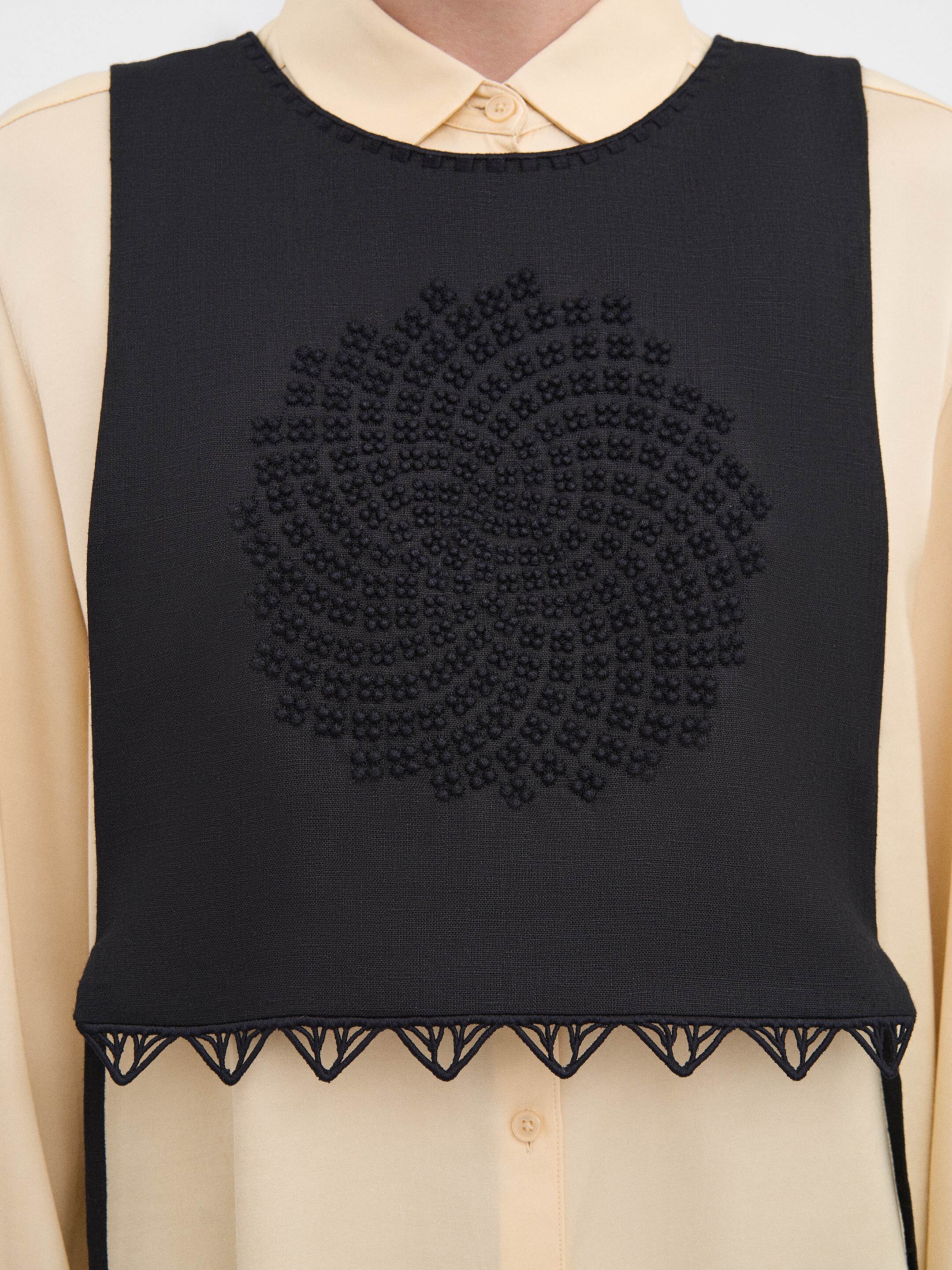 Black Linen "Dennytsia" Vest photo