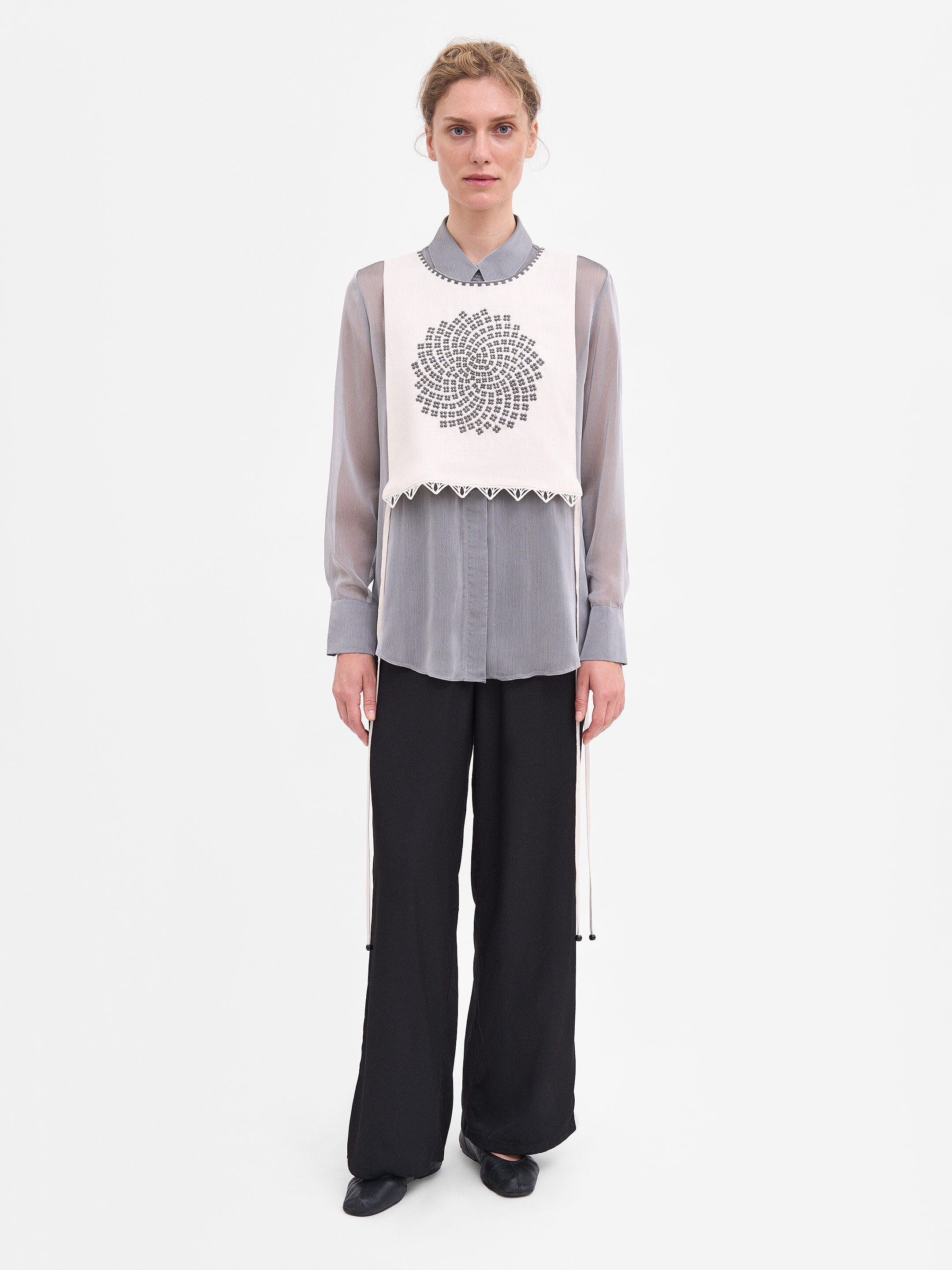 Off-White Linen "Dennytsia" Vest fitting