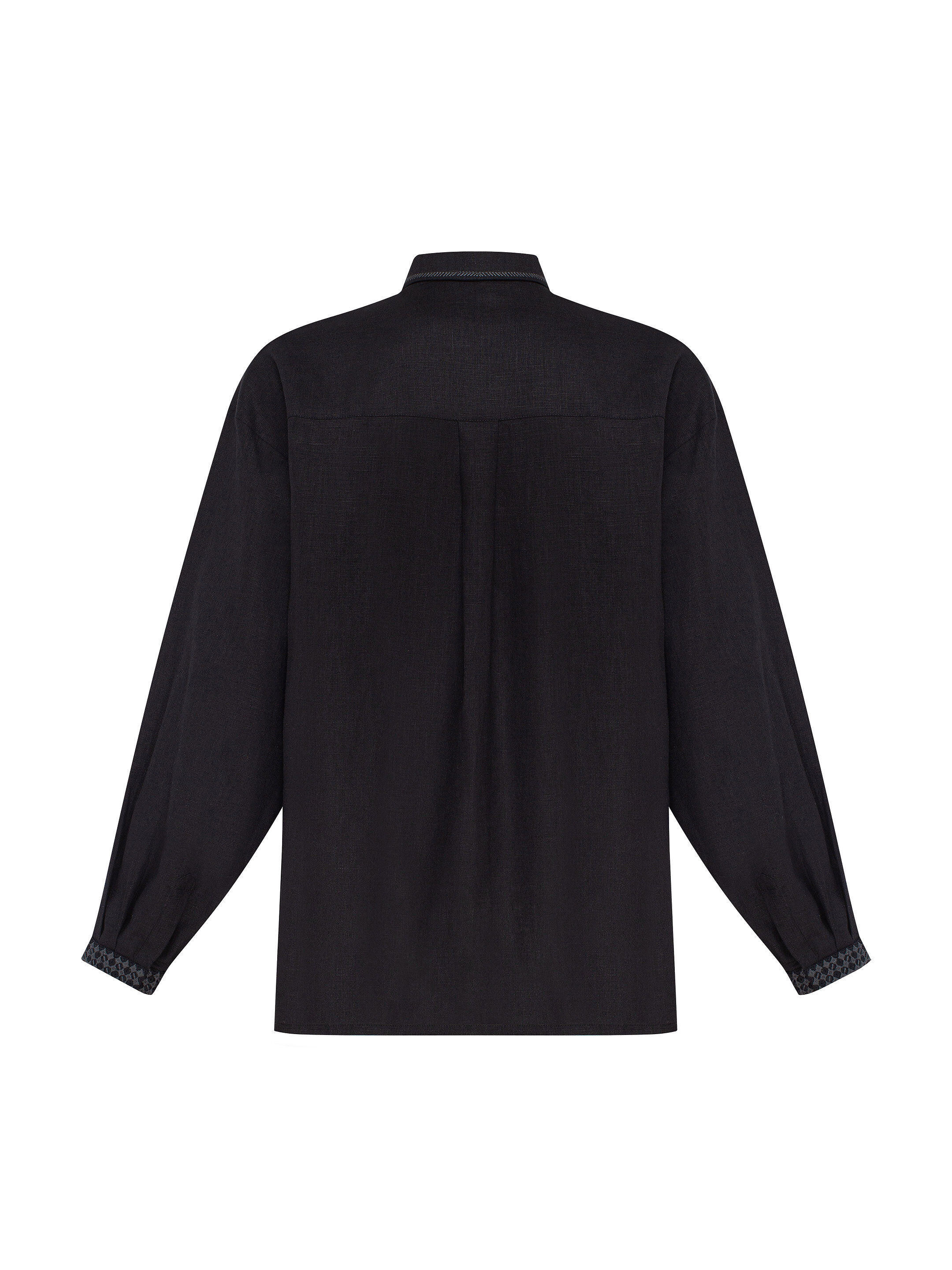 Men's Black Linen "Serpen" Shirt fitting