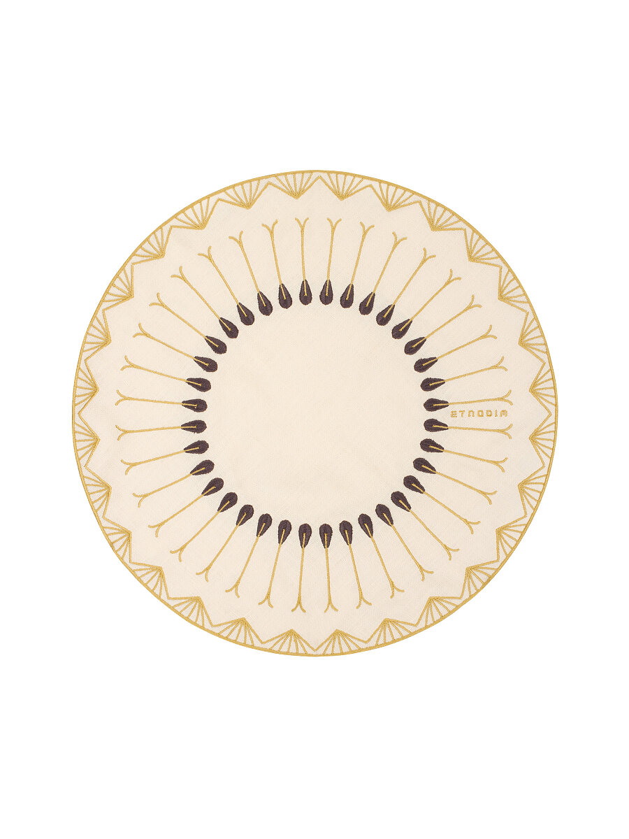Embroidered Linen "Sontsetsvit" Table Napkin [0]
