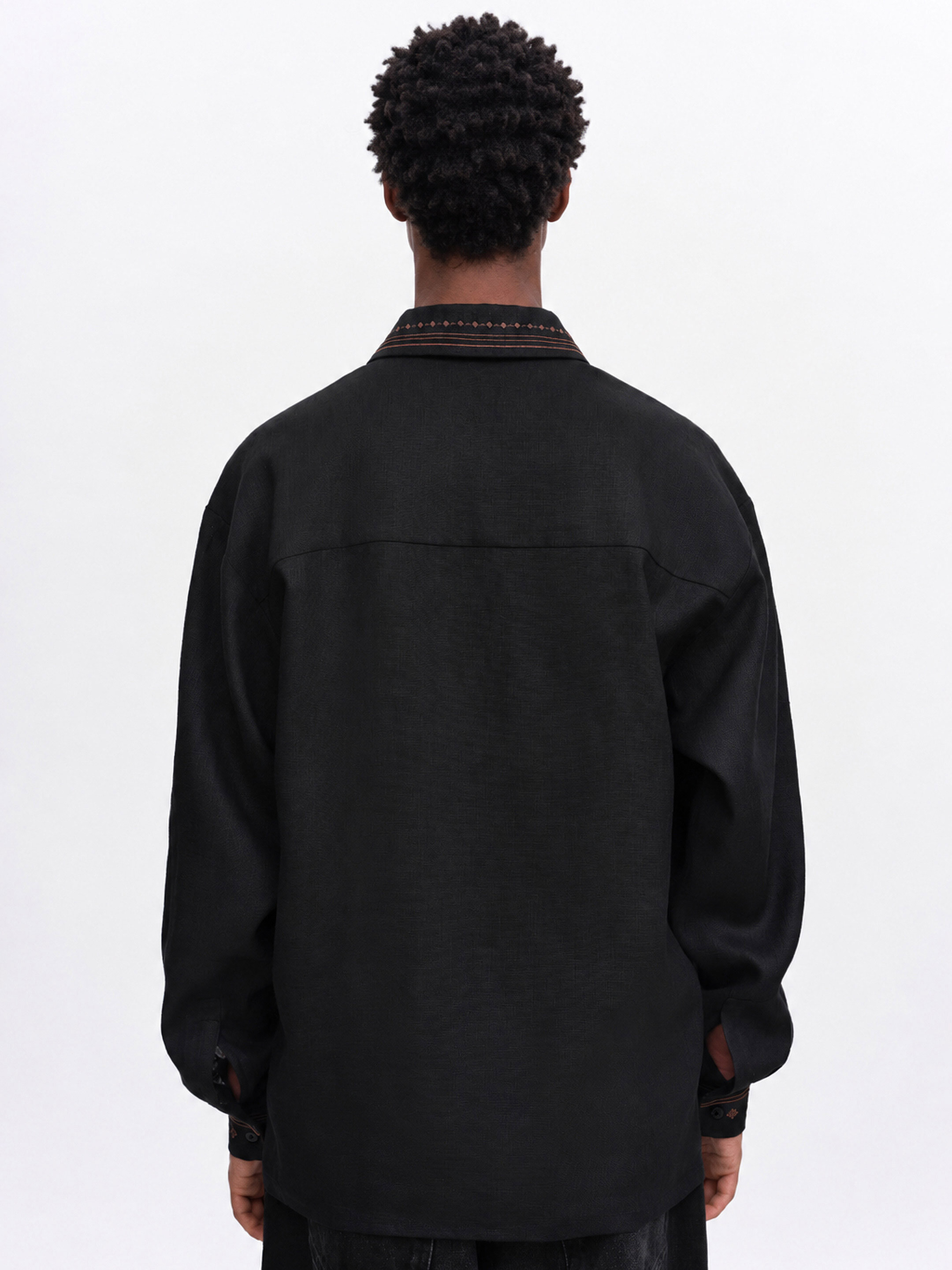 Men’s embroidered shirt  “Tien” choose